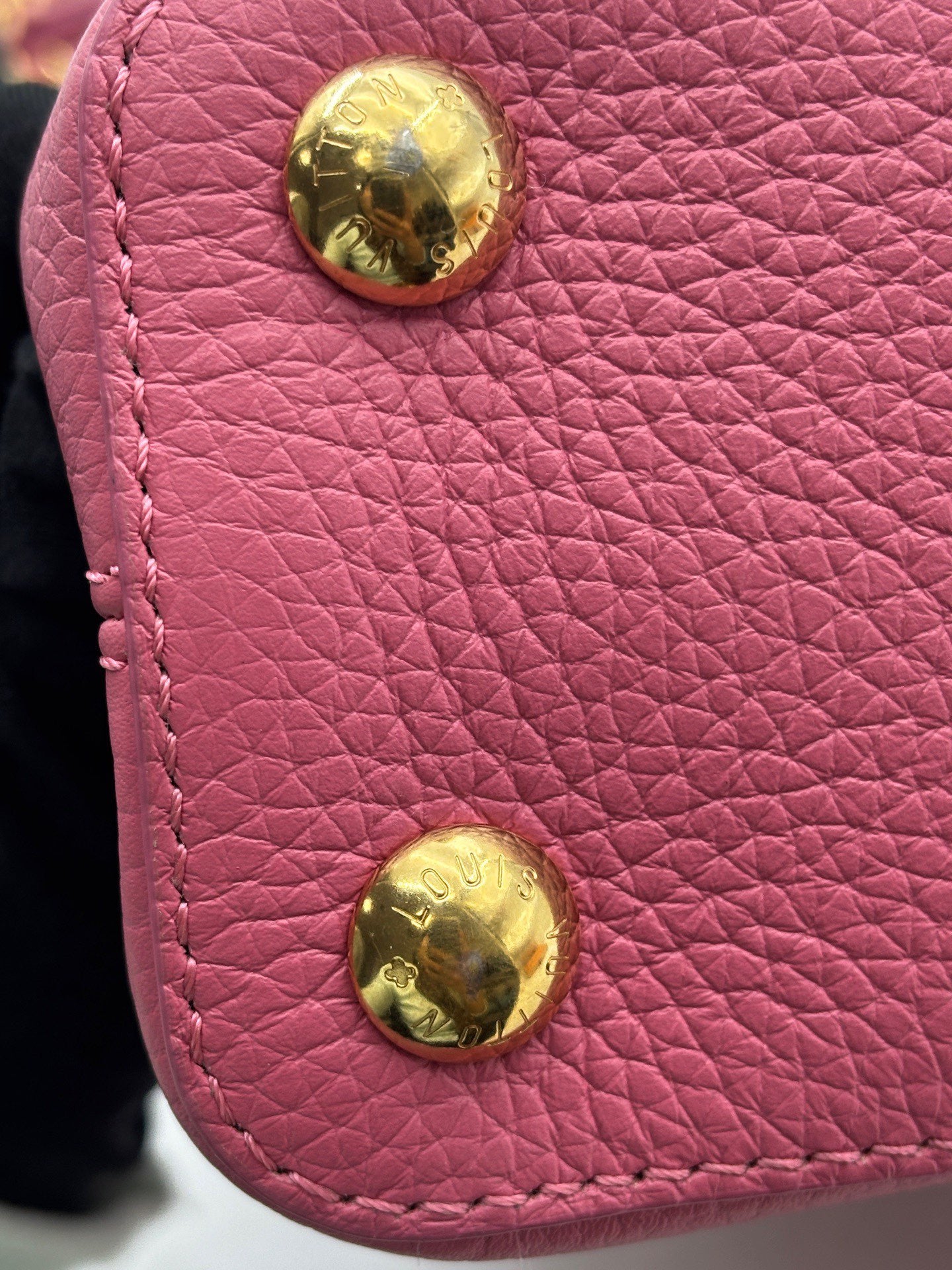 Louis Vuitton - Capucines BB - Full cowhide leather - Pink with Grey trim - (Mini)