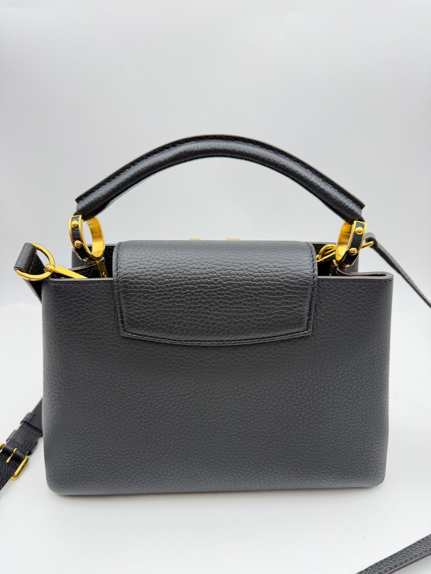 Louis Vuitton - Capucines BB - Leather - Black - (mini)