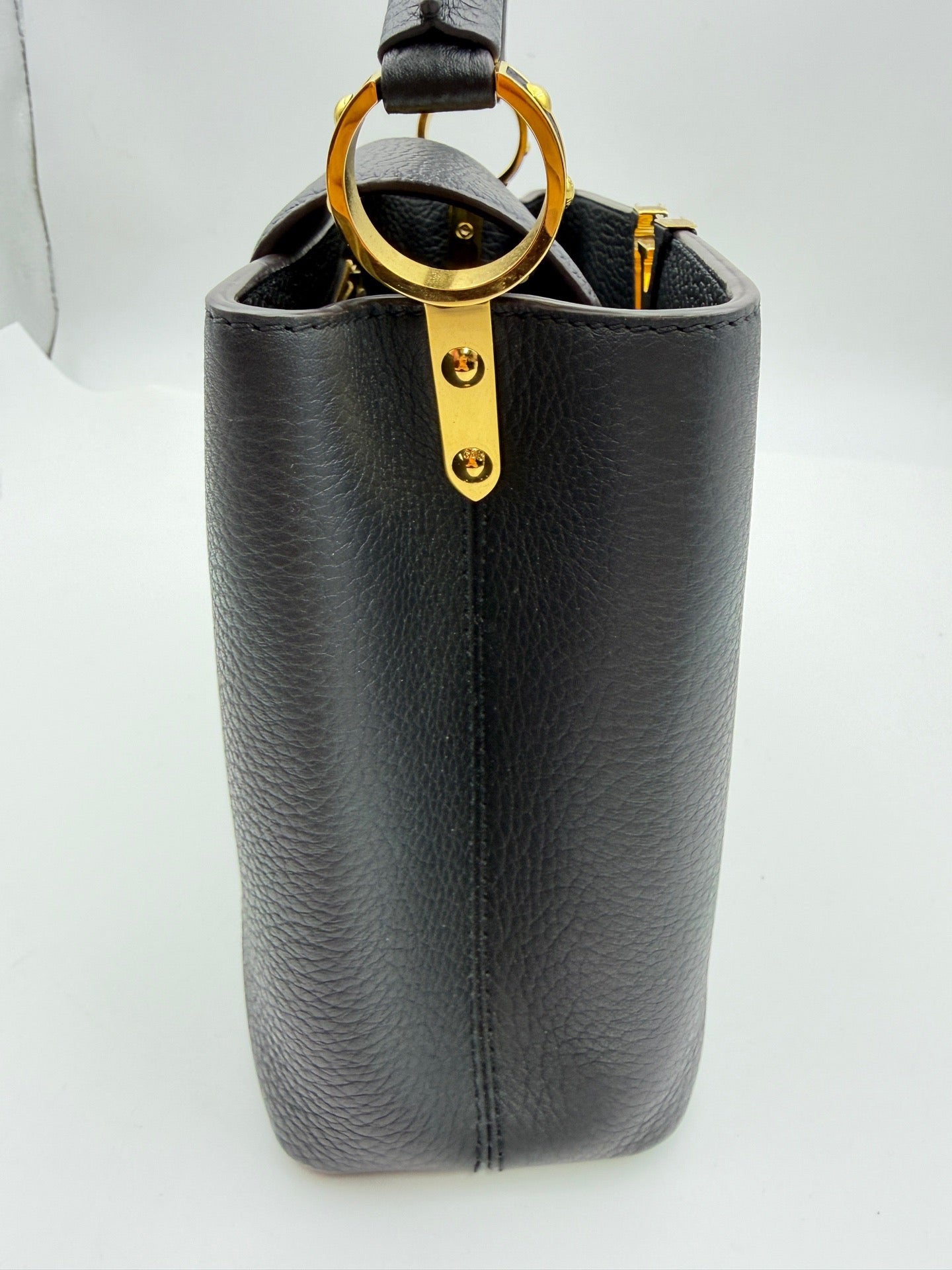 Louis Vuitton - Capucines BB - Leather - Black - (mini)