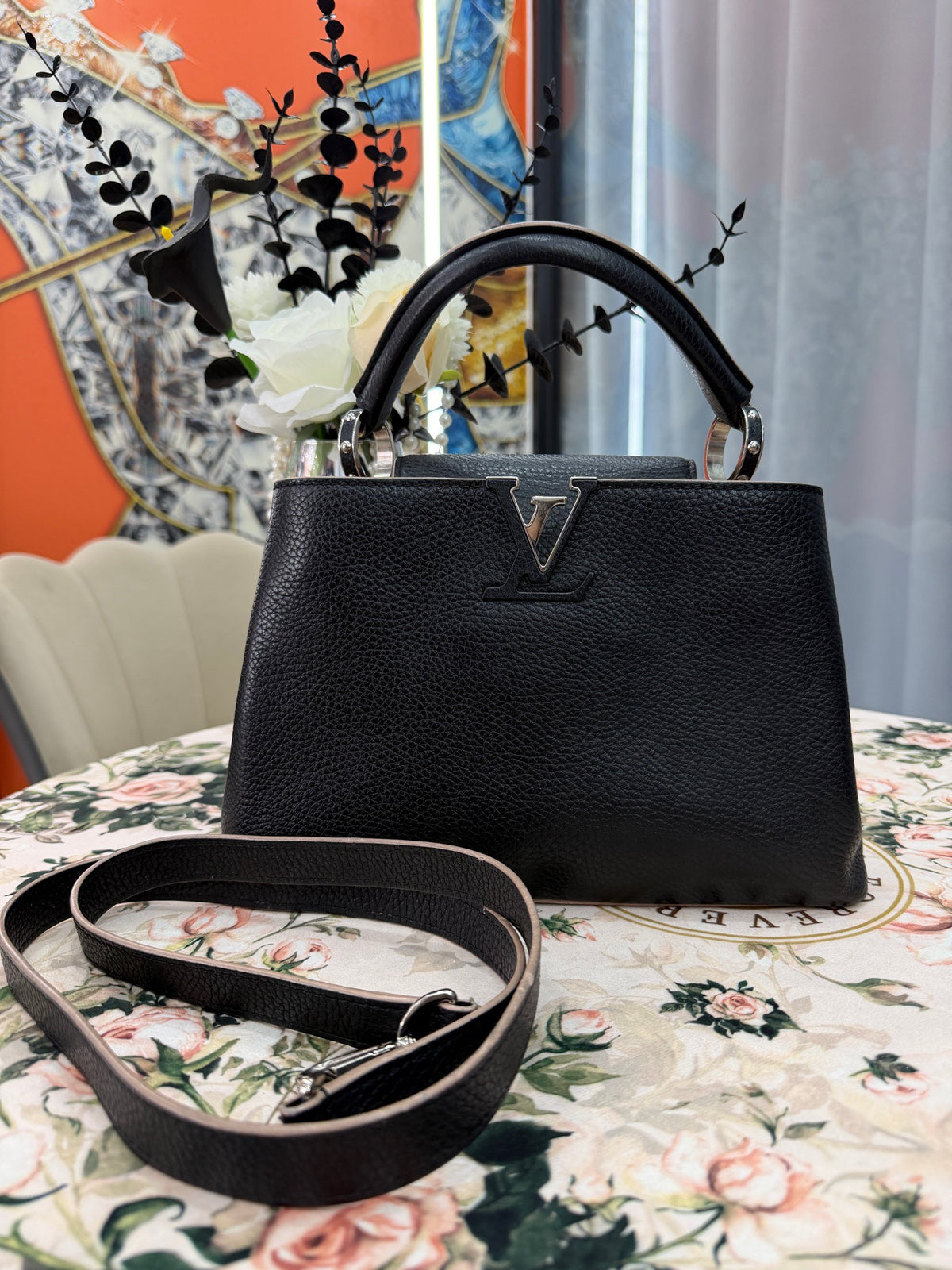 Louis Vuitton - Capucines BB - Leather - Black - (small)