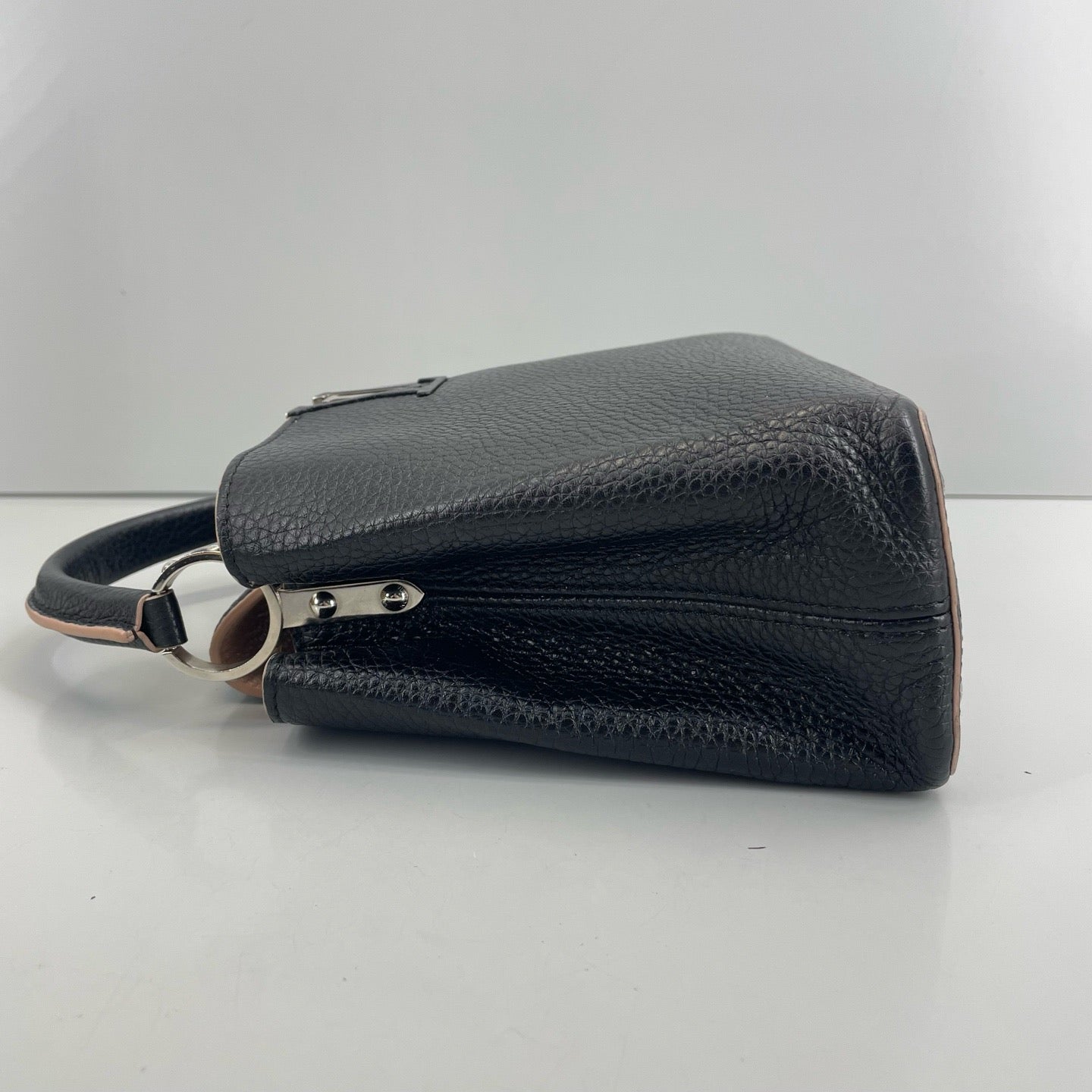 Louis Vuitton - Capucines BB - Leather - Black - (Small)