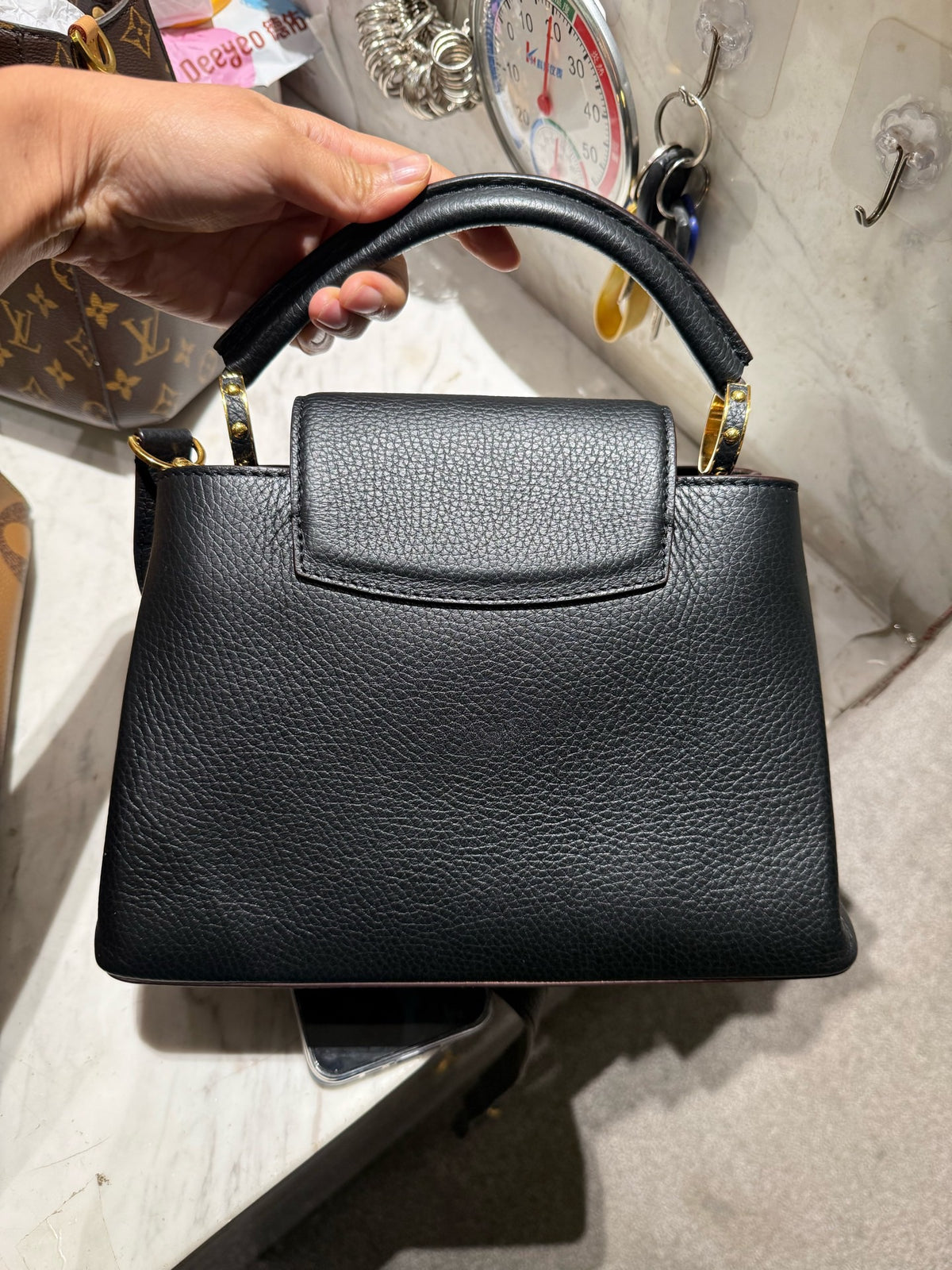 Louis Vuitton - Capucines BB - Leather - Black - (small)
