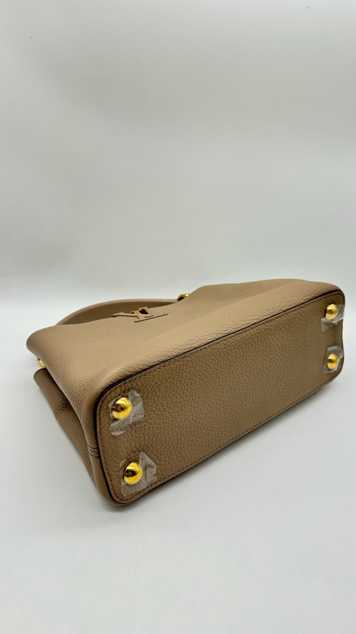 Louis Vuitton - Capucines BB - Leather - Grey - (mini)