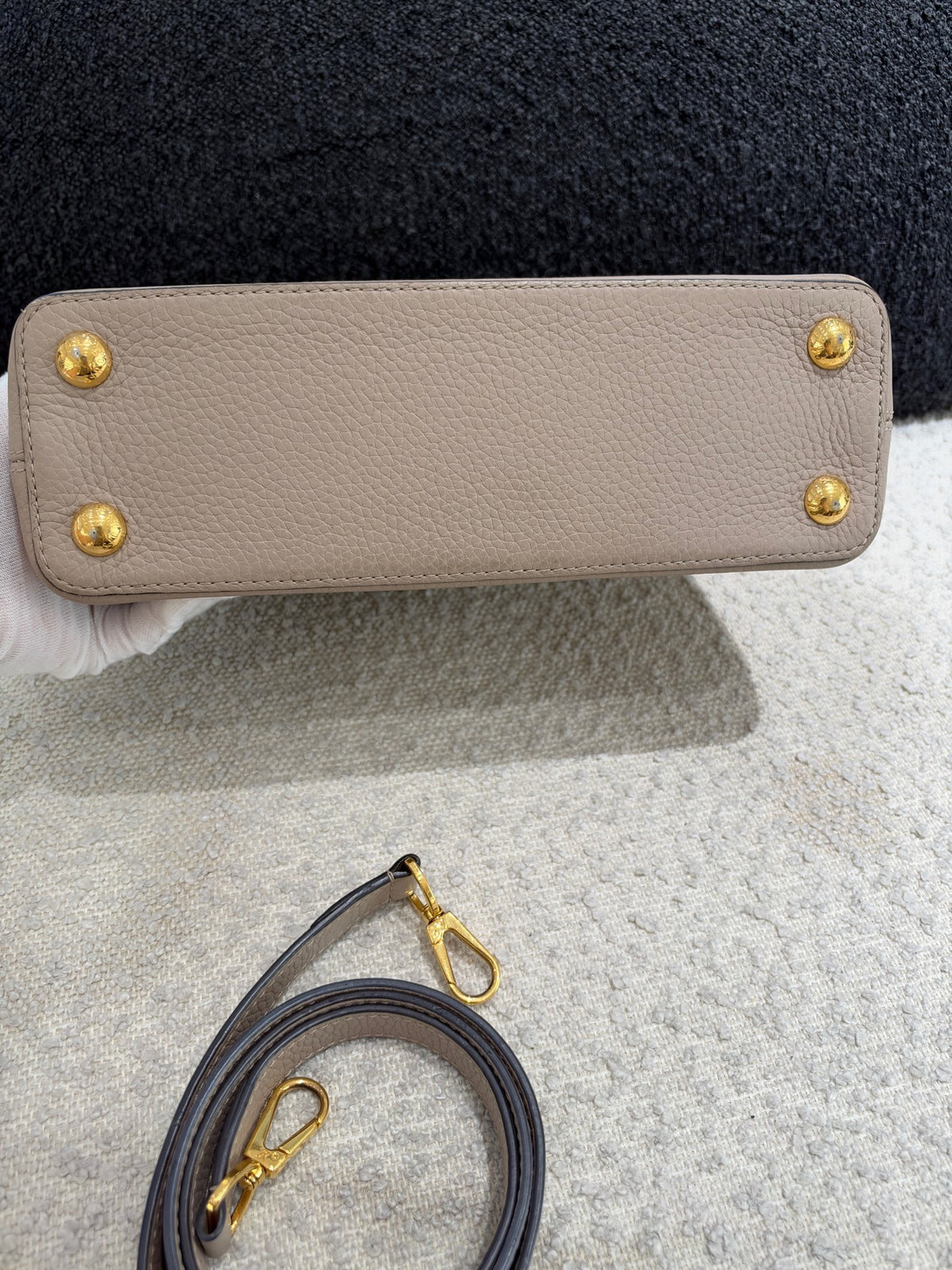 Louis Vuitton - Capucines BB - Leather - Grey - (small)