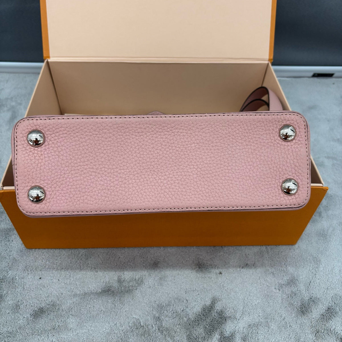 Louis Vuitton - Capucines BB - Leather - Pink - (small)