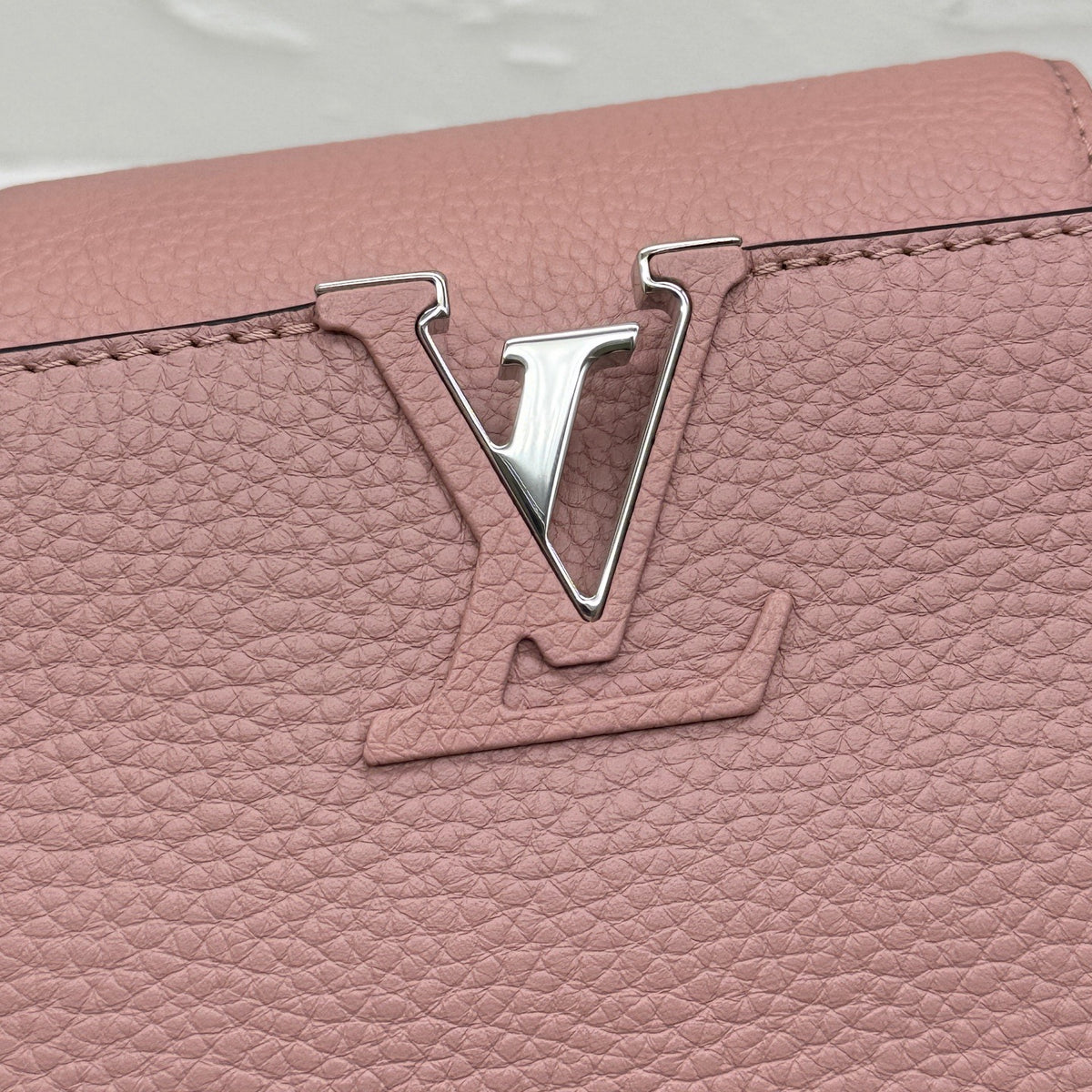 Louis Vuitton - Capucines BB - Leather - Pink - (small)