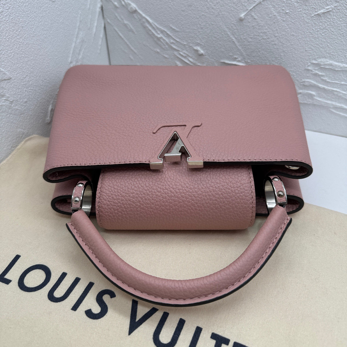 Louis Vuitton - Capucines BB - Leather - Pink - (small)