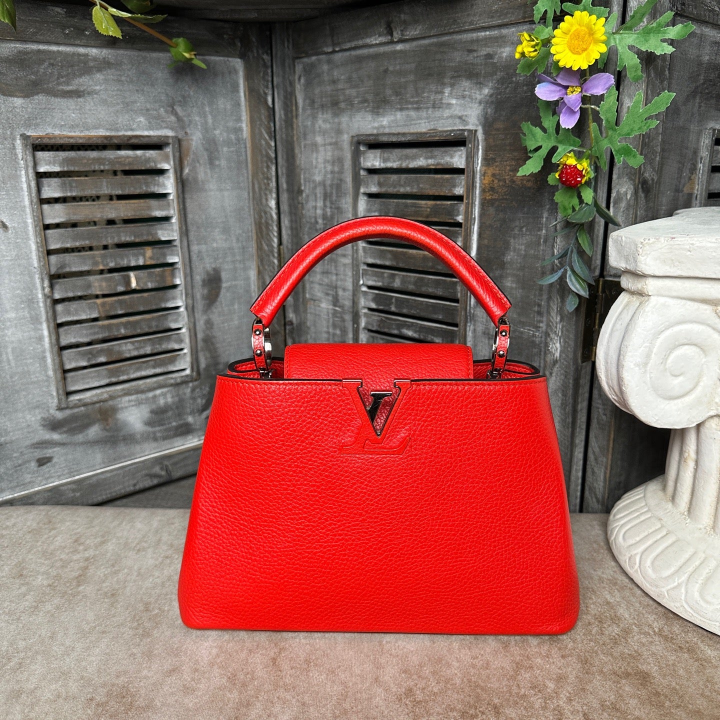 Louis Vuitton - Capucines BB - Leather - Red - (mini)