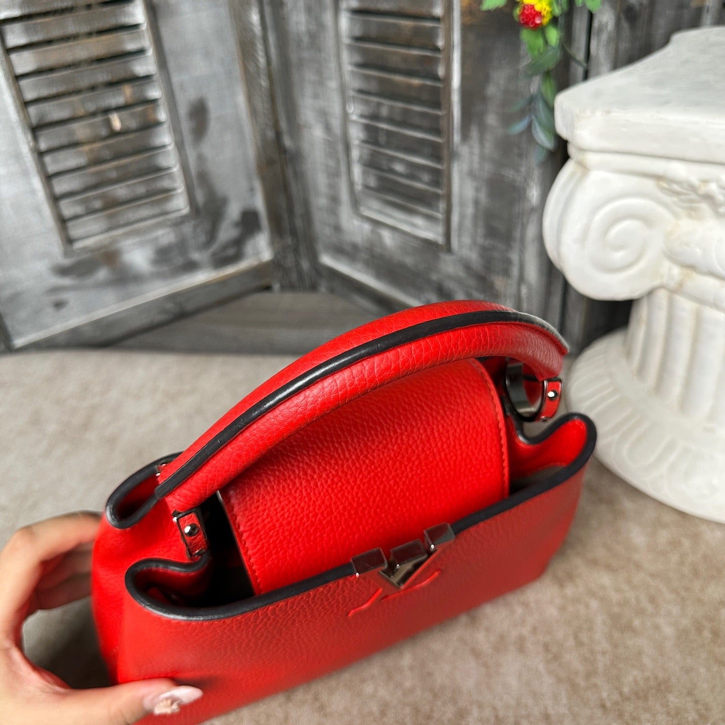 Louis Vuitton - Capucines BB - Leather - Red - (mini)