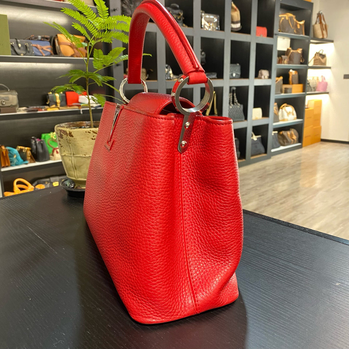 Louis Vuitton - Capucines BB - Leather - Red - (small)