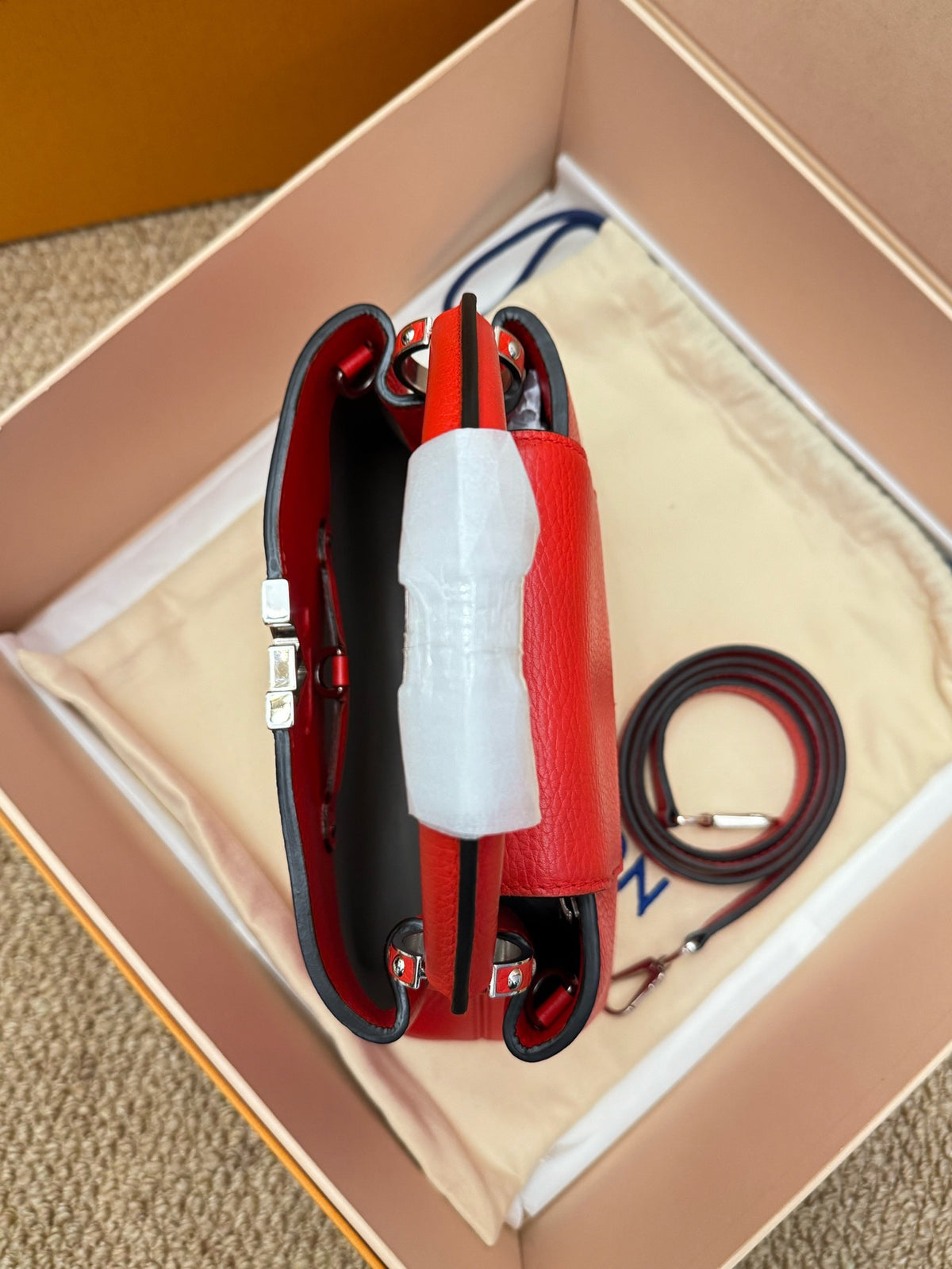 Louis Vuitton - Capucines BB - Leather - Red - (Small)
