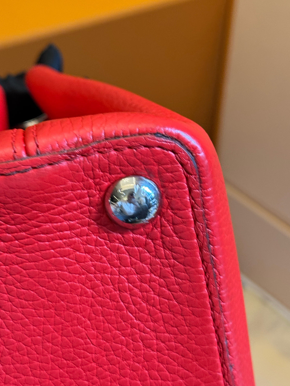 Louis Vuitton - Capucines BB - Leather - Red - (Small)