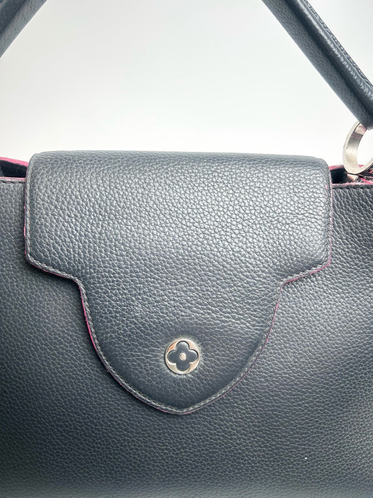 Louis Vuitton - Capucines - Calfskin - Black - (Large)