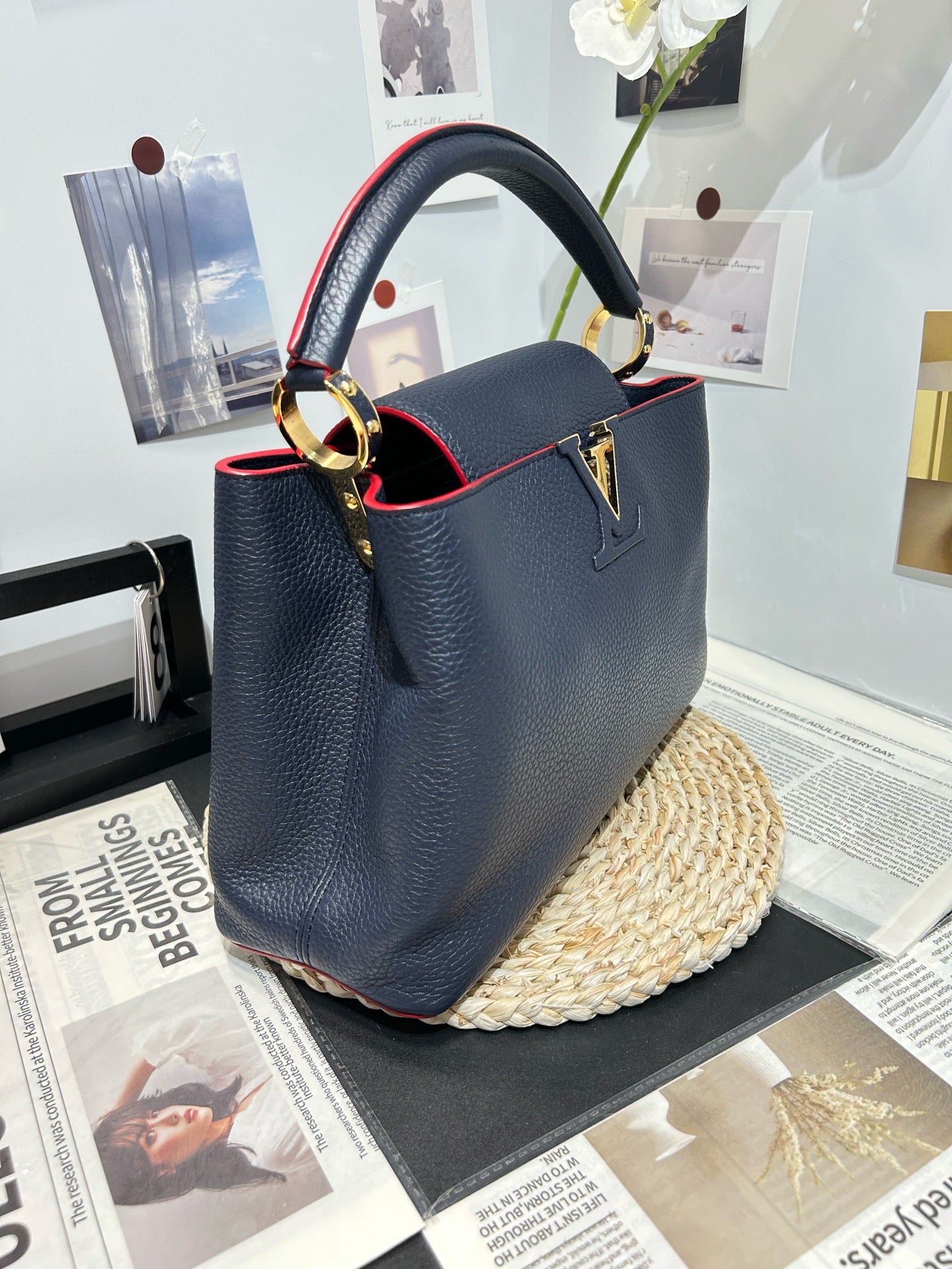 Louis Vuitton - Capucines - Calfskin - Blue - (medium)