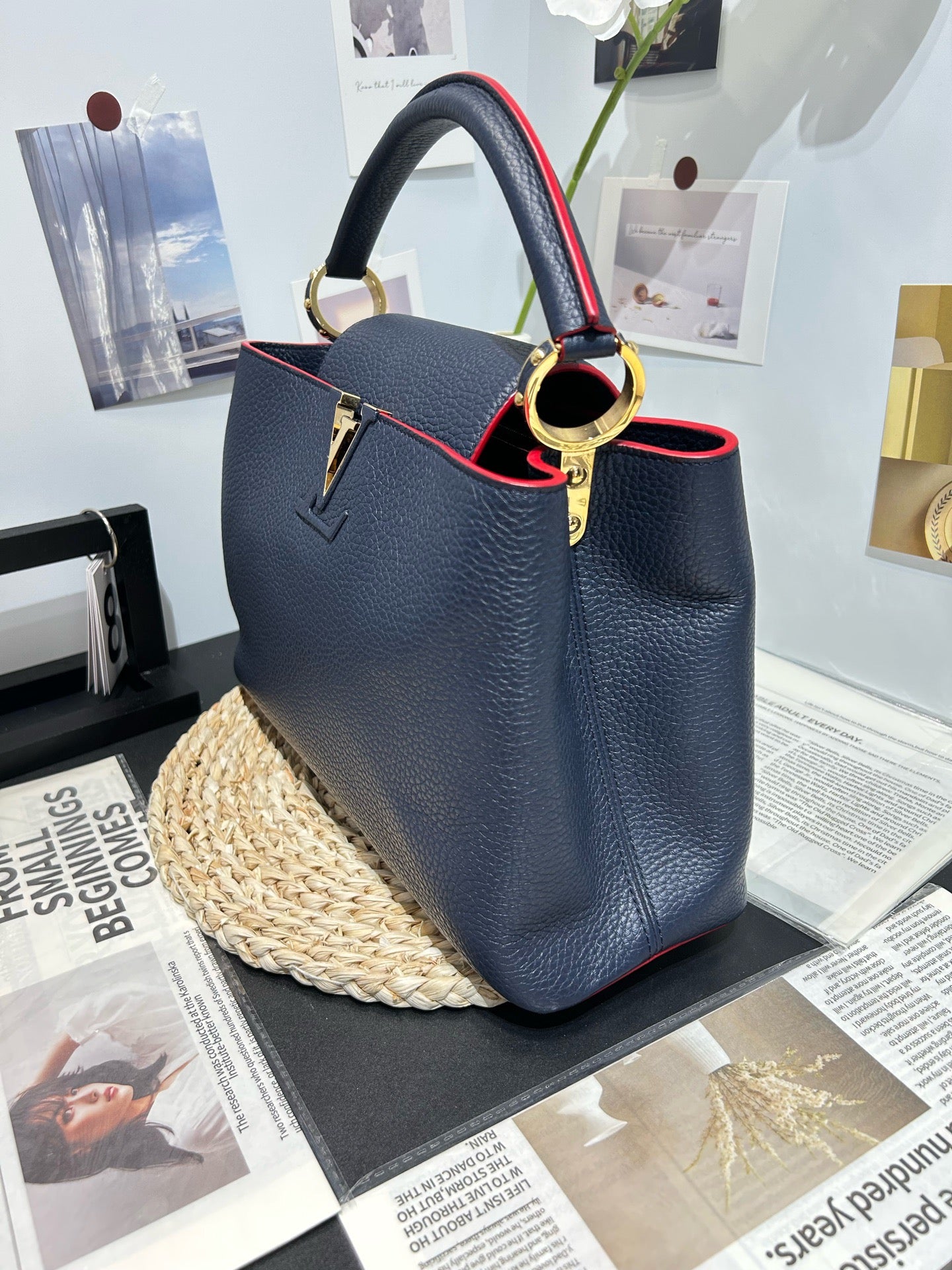 Louis Vuitton - Capucines - Calfskin - Blue - (medium)