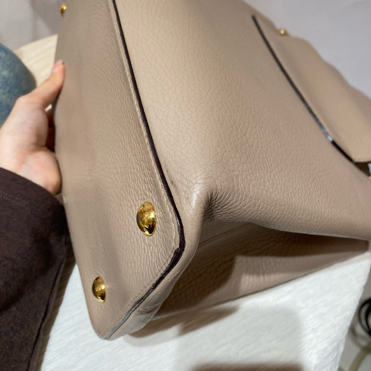 Louis Vuitton - Capucines Large - Leather - Grey - (large)