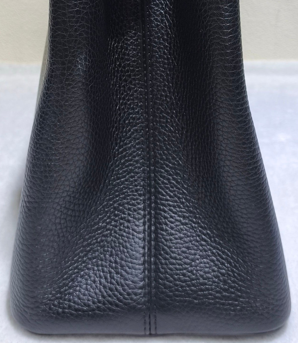 Louis Vuitton - Capucines Large - Leather - Navy - (large)
