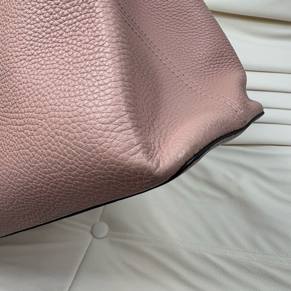 Louis Vuitton - Capucines Large - Leather - Pink - (large)
