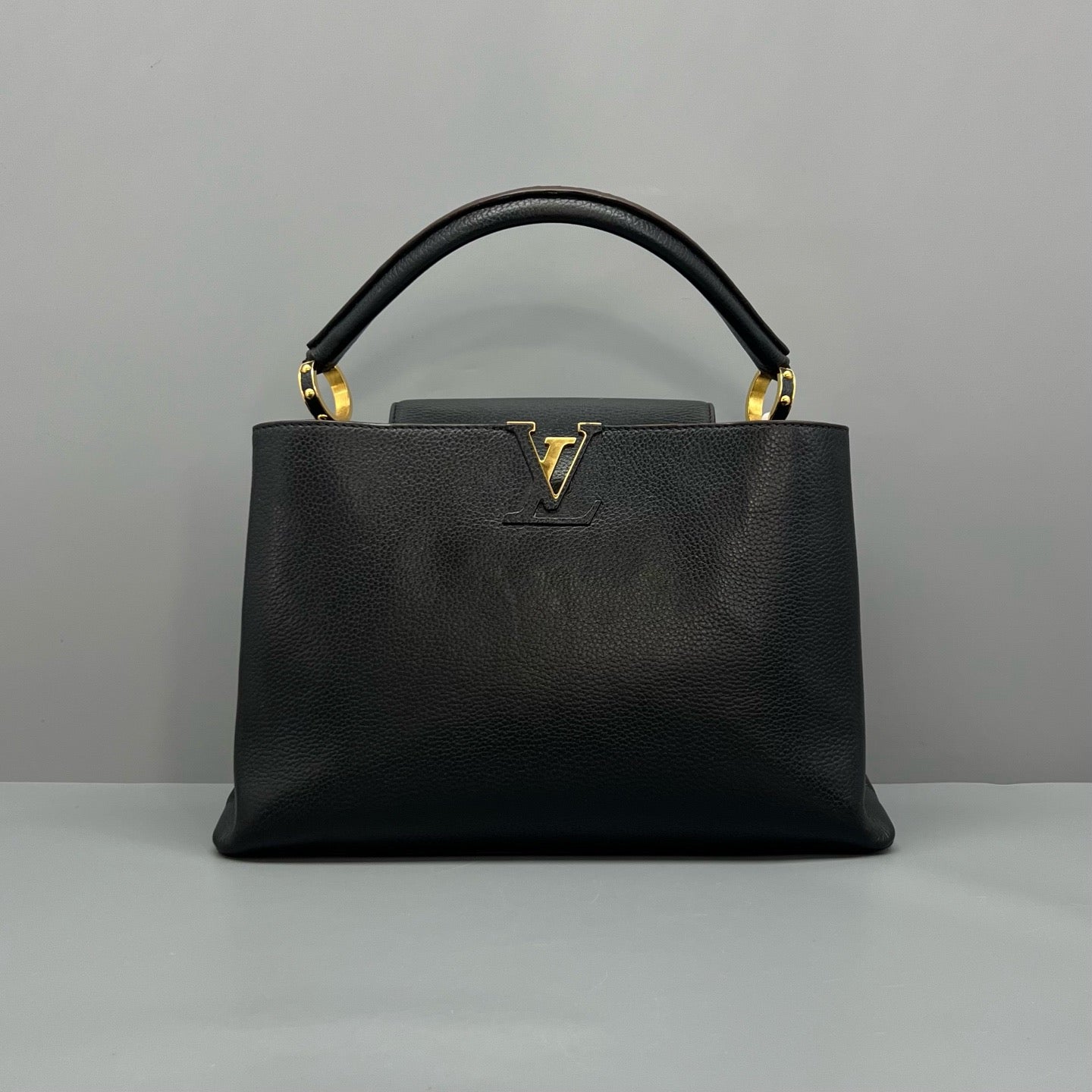 Louis Vuitton - Capucines - Leather - Black - (large)