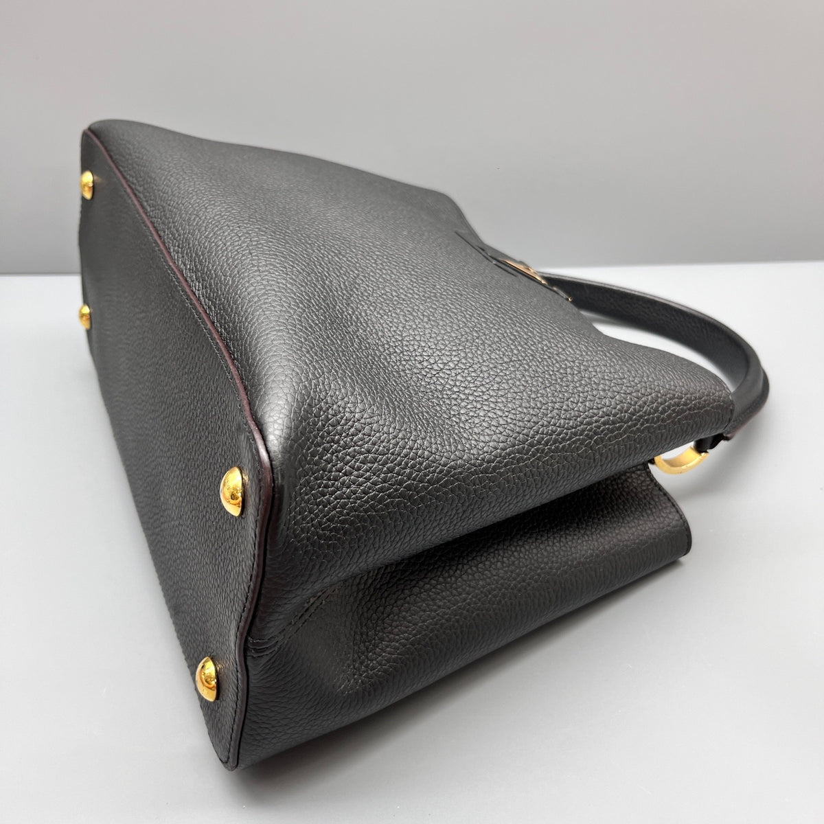 Louis Vuitton - Capucines - Leather - Black - (large)