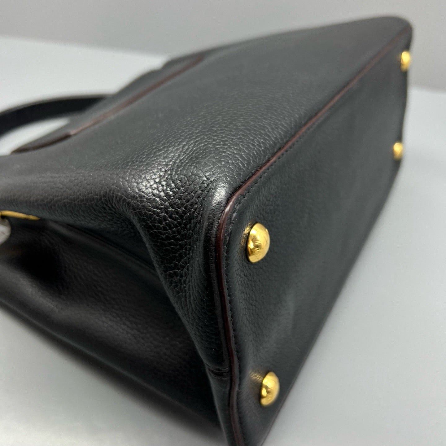 Louis Vuitton - Capucines - Leather - Black - (large)