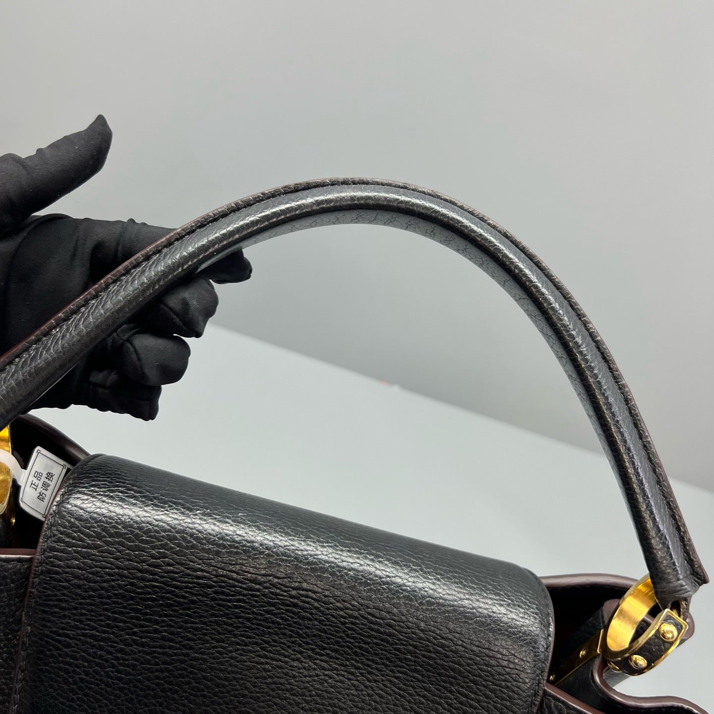 Louis Vuitton - Capucines - Leather - Black - (large)