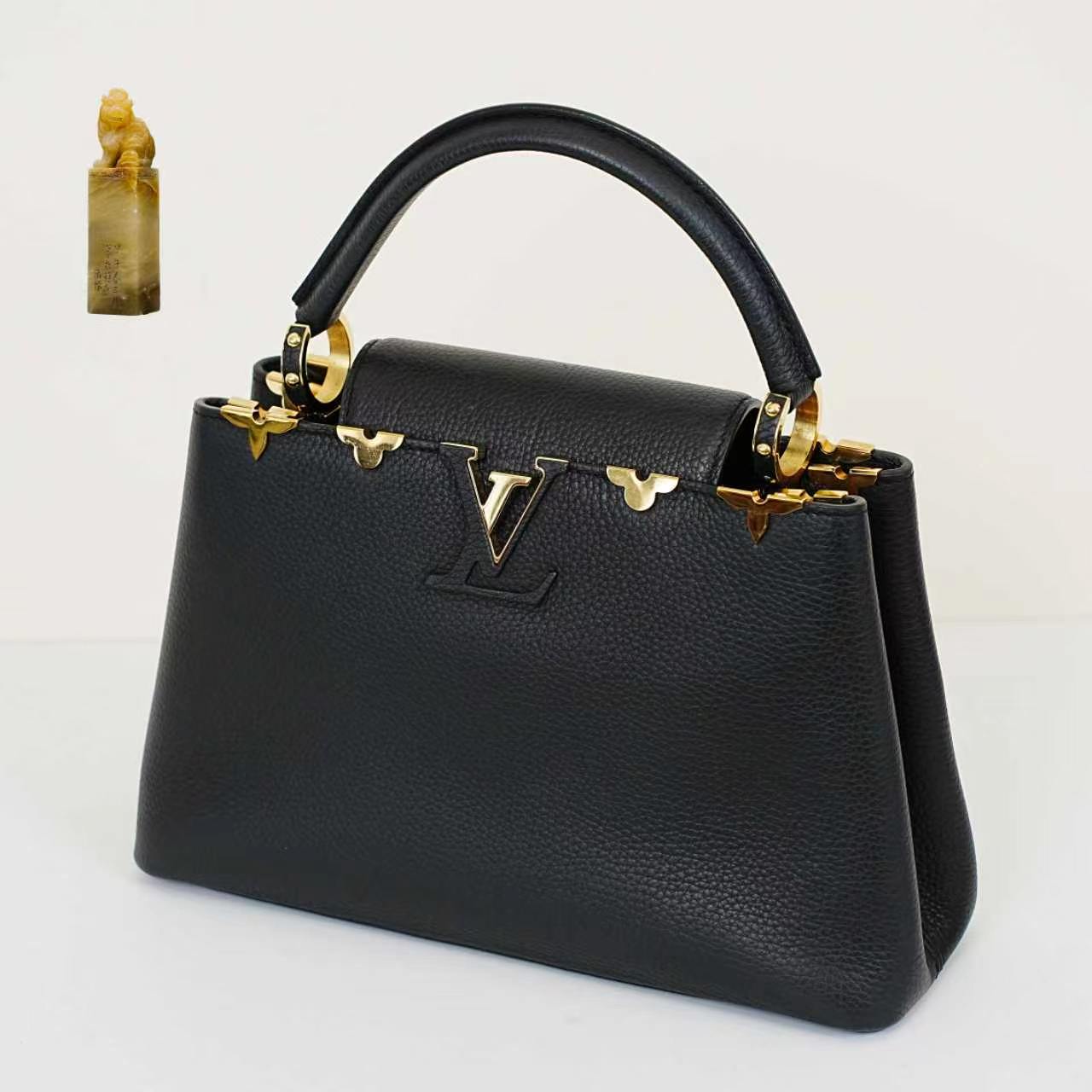 Louis Vuitton - Capucines - Leather - Black - (medium)