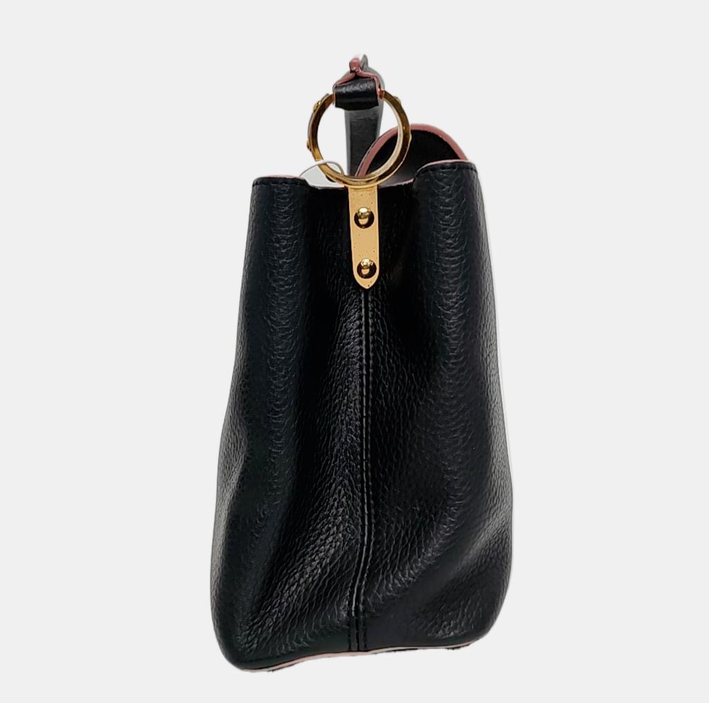 Louis Vuitton - Capucines - Leather - Black - (medium)