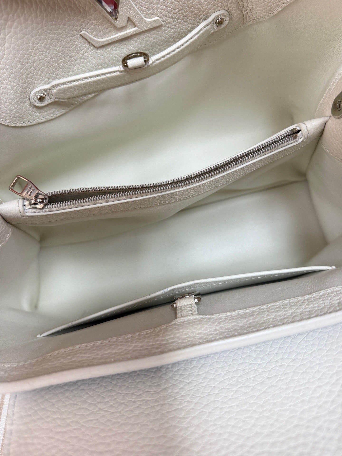 Louis Vuitton - Capucines - Leather - Blue - (large)