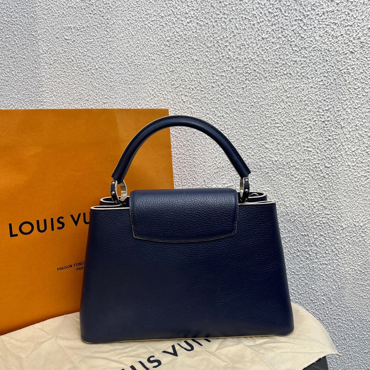 Louis Vuitton - Capucines - Leather - Blue - (Medium)