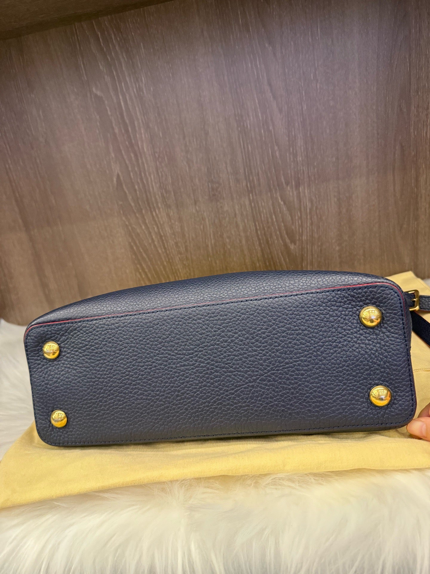 Louis Vuitton - Capucines - Leather - Blue - (medium)