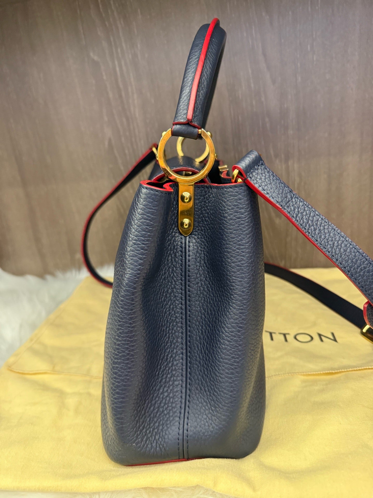 Louis Vuitton - Capucines - Leather - Blue - (medium)