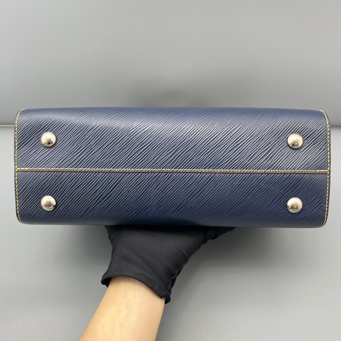Louis Vuitton - Capucines - Leather - Blue - (medium)