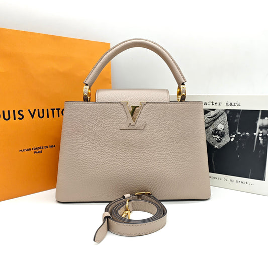 Louis Vuitton - Capucines - Leather - Grey - (Medium)