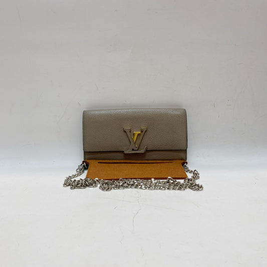 Louis Vuitton - Capucines - Leather - Grey - (Medium)