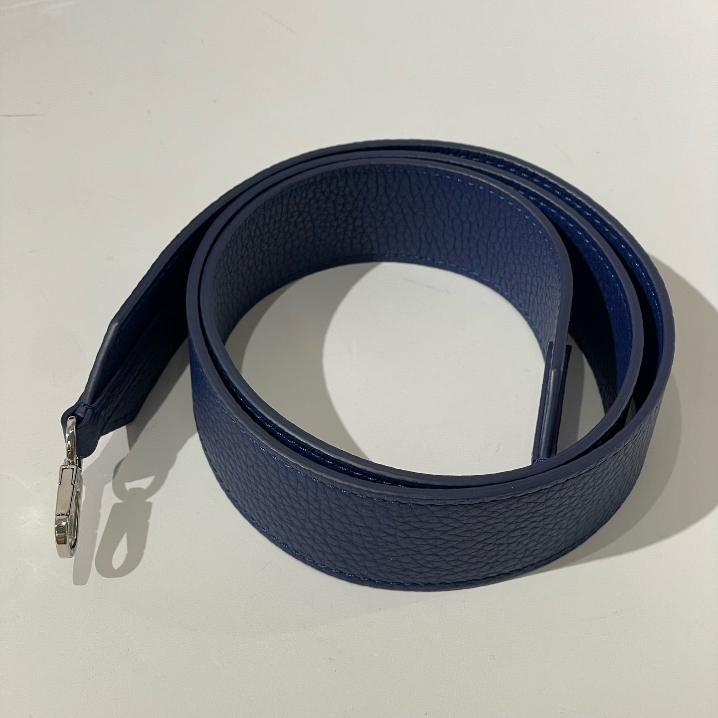 Louis Vuitton - Capucines - Leather - Navy - (mini)
