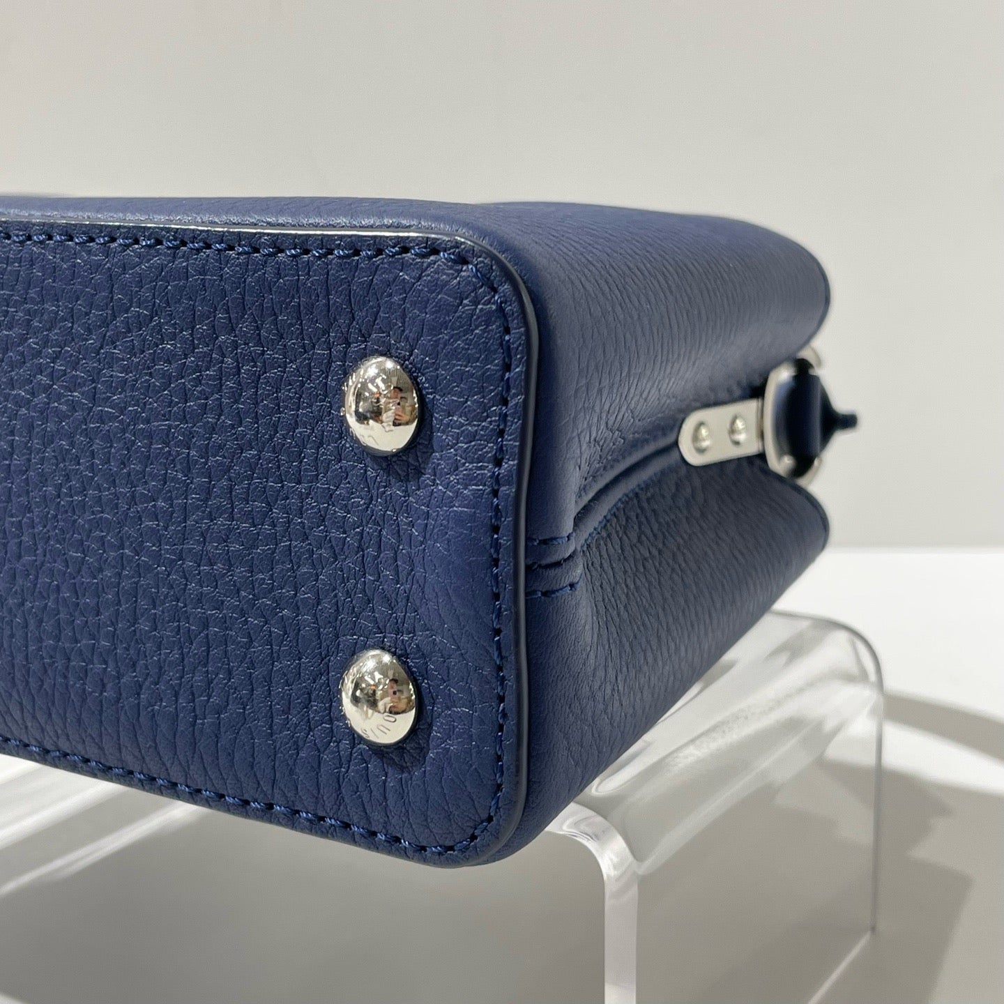 Louis Vuitton - Capucines - Leather - Navy - (mini)