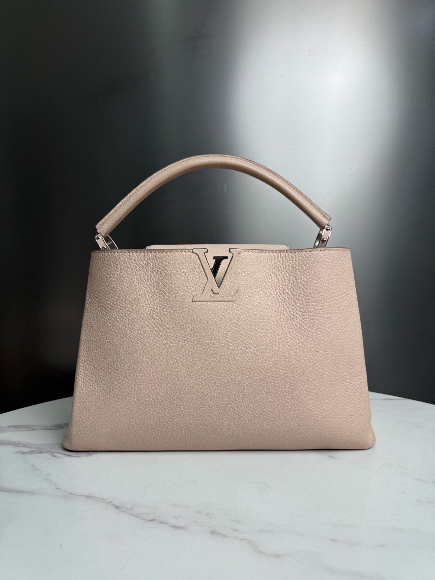 Louis Vuitton - Capucines - Leather - Pink - (large)