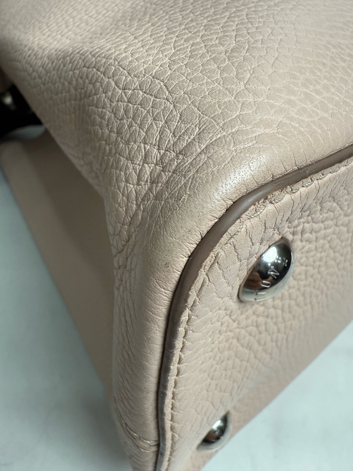 Louis Vuitton - Capucines - Leather - Pink - (large)