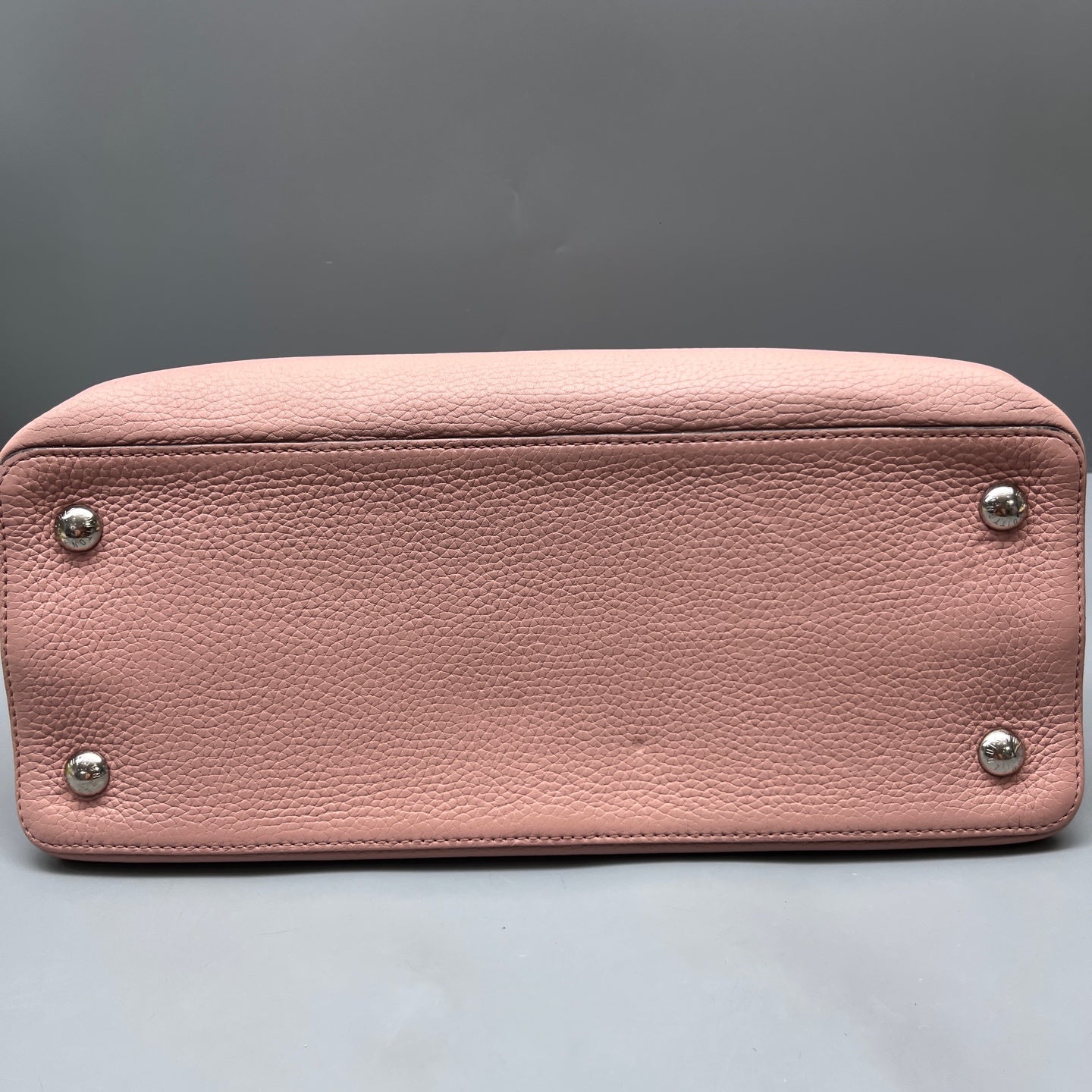 Louis Vuitton - Capucines - Leather - Pink - (medium)