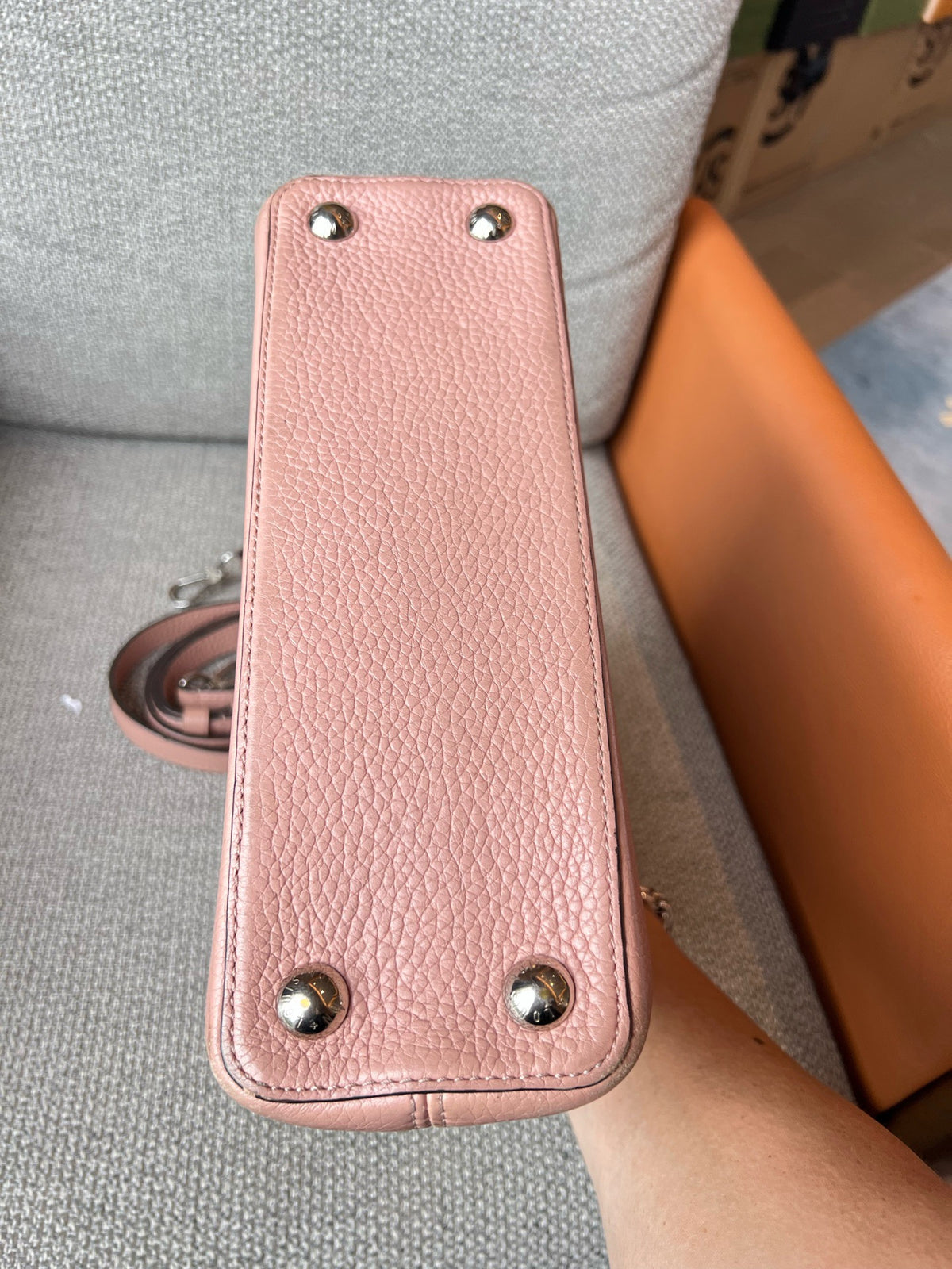 Louis Vuitton - Capucines - Leather - Pink - (medium)