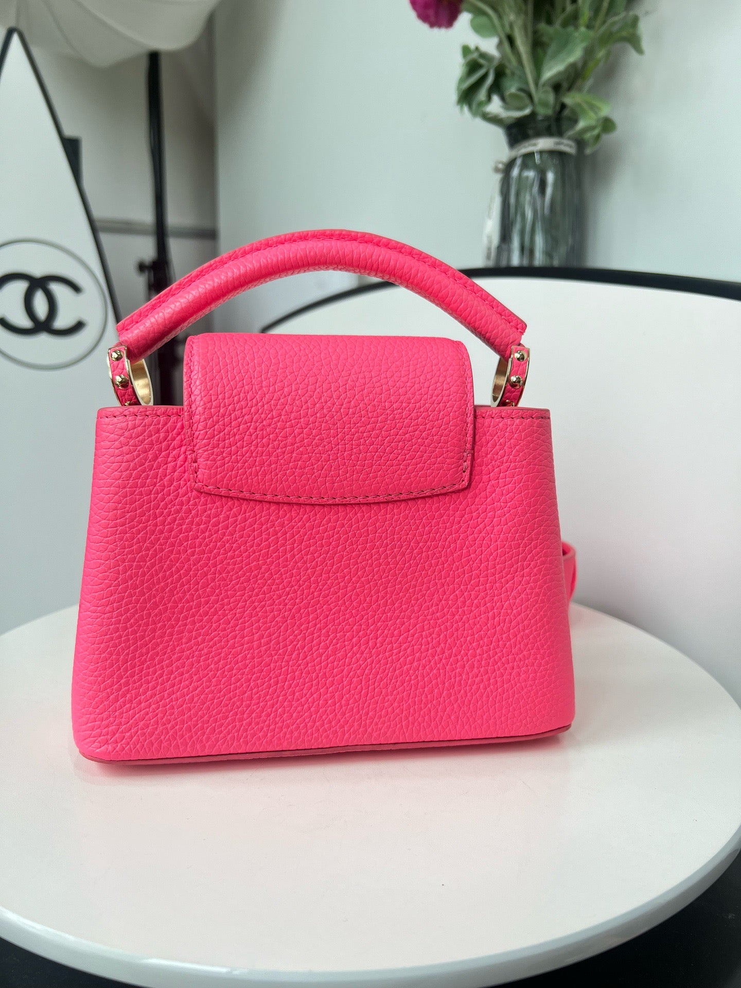 Louis Vuitton - Capucines - Leather - Pink - (mini)