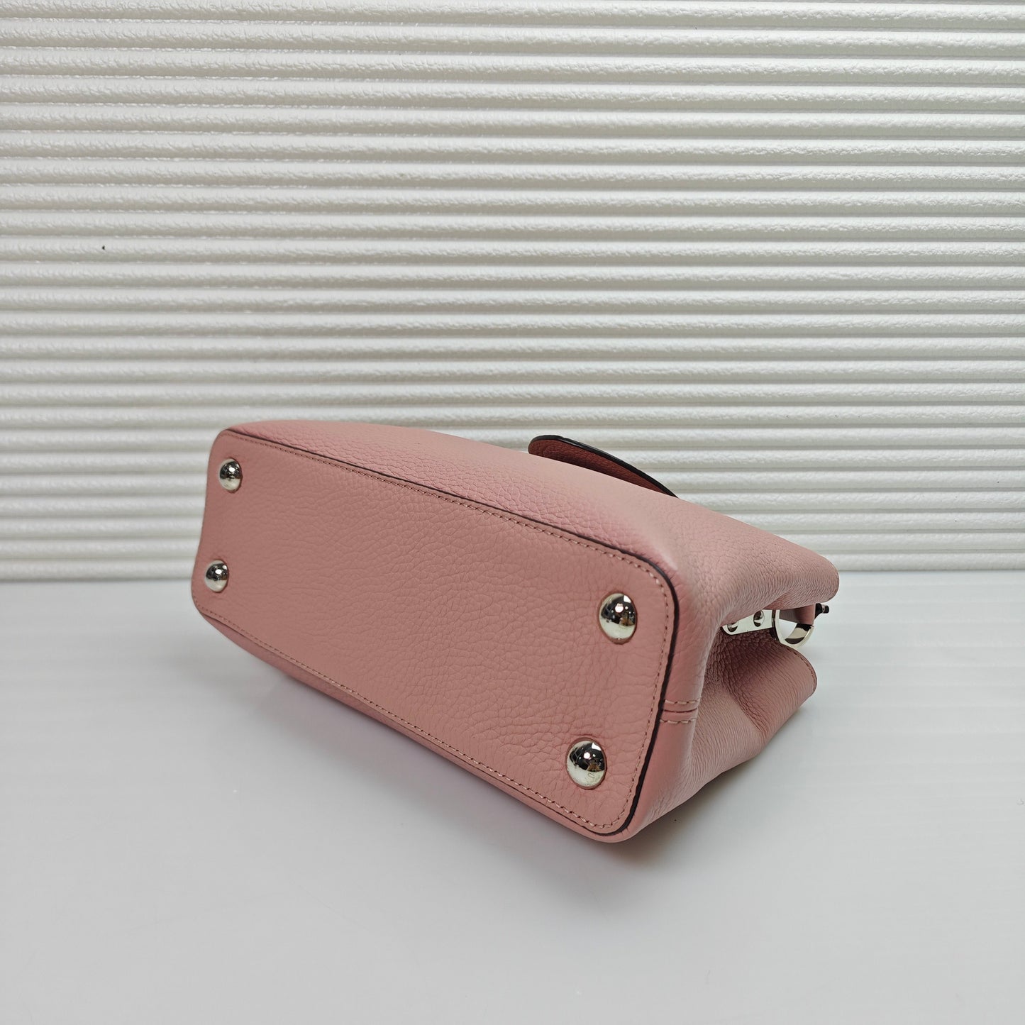 Louis Vuitton - Capucines - Leather - Pink - (mini)