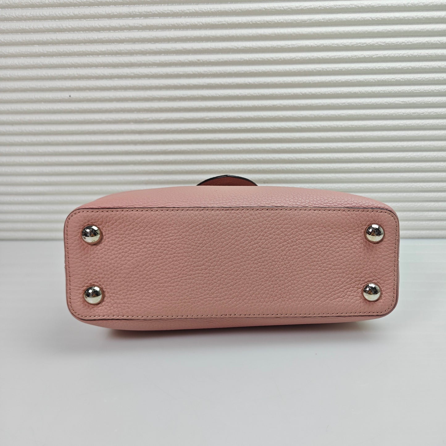 Louis Vuitton - Capucines - Leather - Pink - (mini)