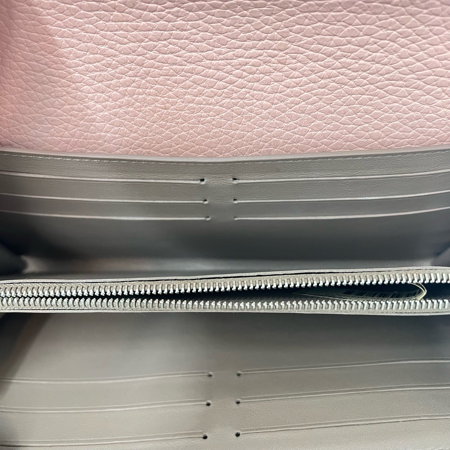 Louis Vuitton - Capucines - Leather - Pink - (Other)