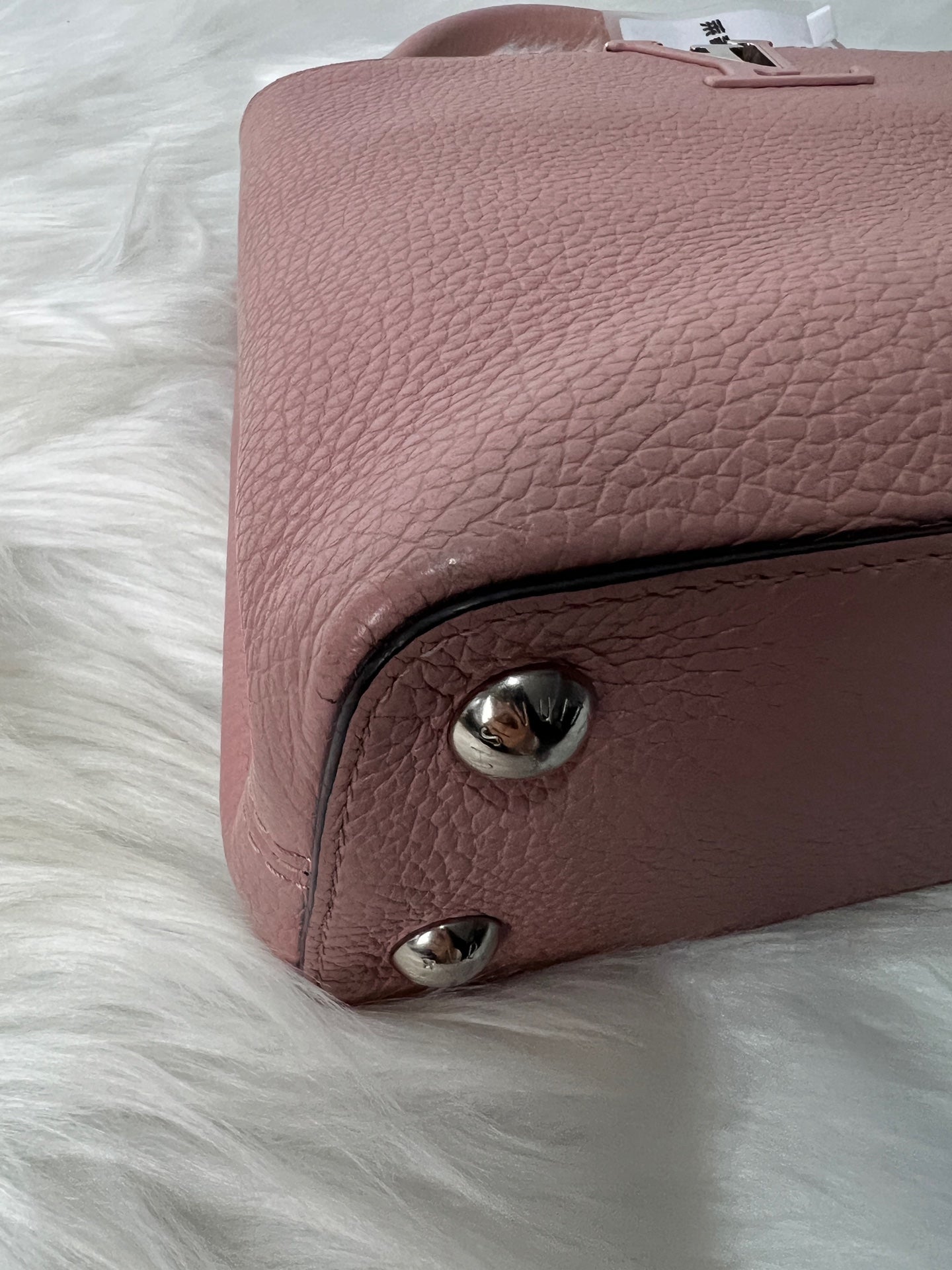 Louis Vuitton - Capucines - Leather - Pink - (small)