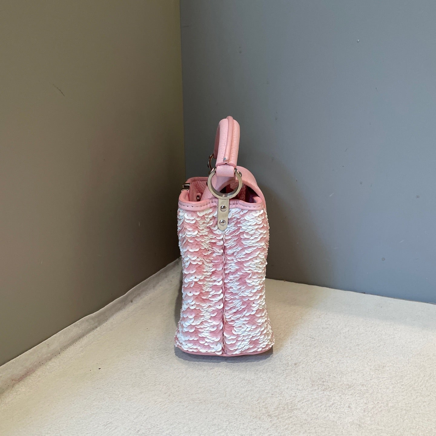 Louis Vuitton - Capucines - Leather - Pink - (Small)