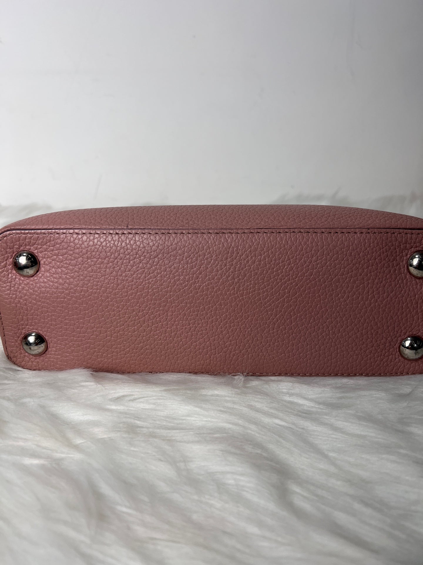 Louis Vuitton - Capucines - Leather - Pink - (small)