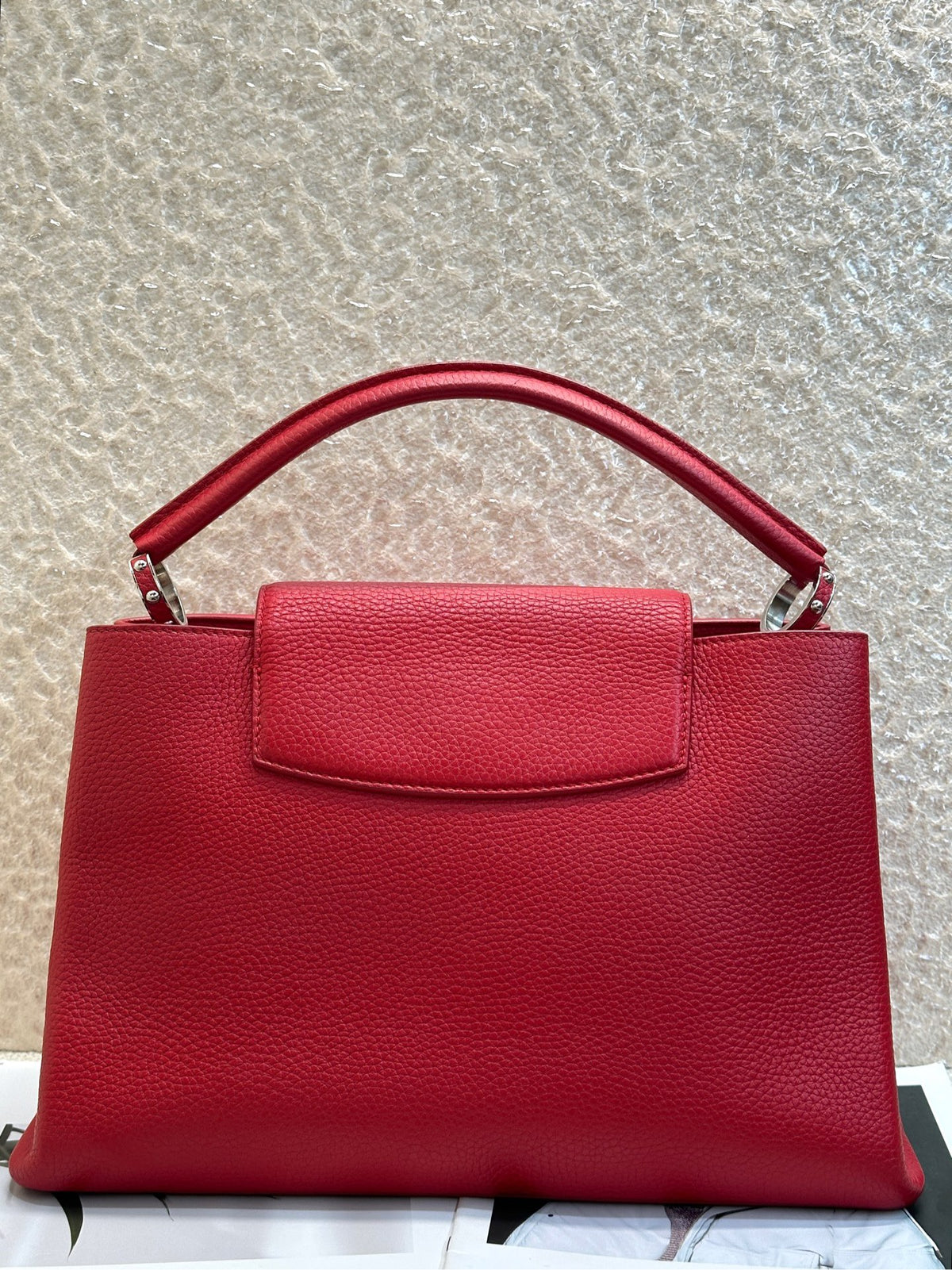Louis Vuitton - Capucines - Leather - Red