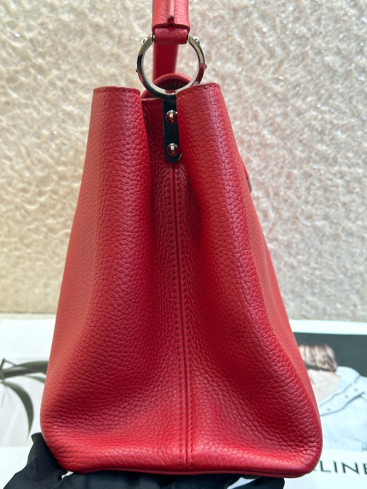Louis Vuitton - Capucines - Leather - Red
